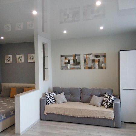 Студия На Соборной 58 Khmelʼnytsʼkyy Exterior foto